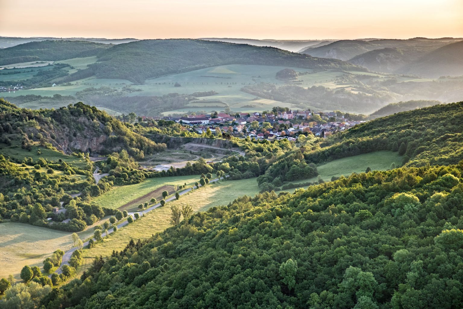 Tetín