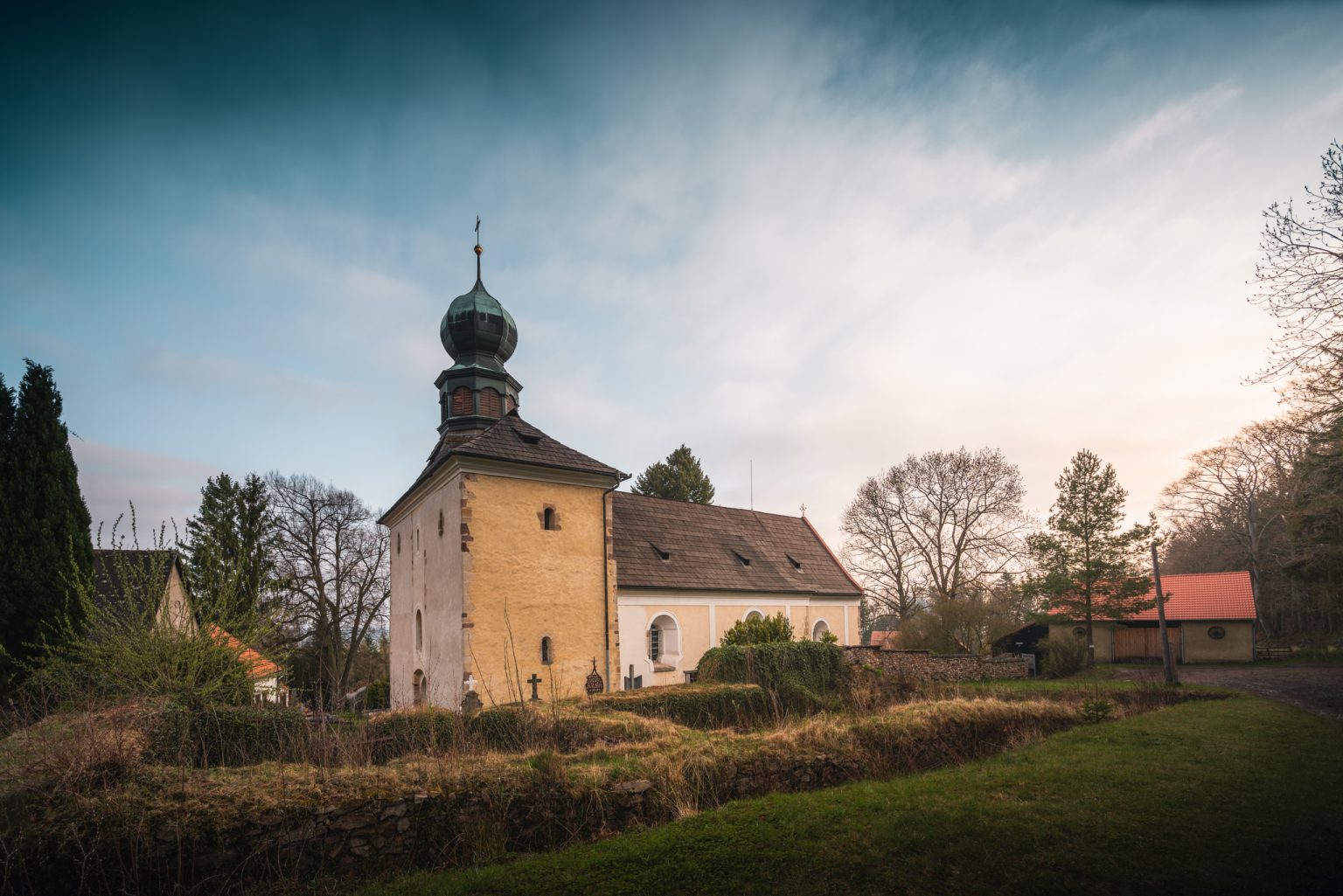 Vlastivědná vycházka Kublov – Velíz