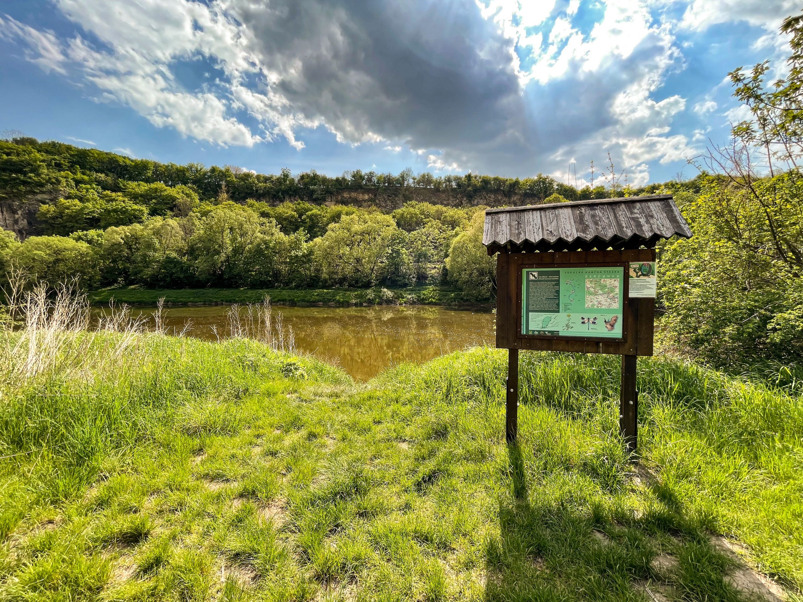 Vodácká naučná stezka Berounka