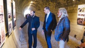 Ministr dopravy Martin Kupka při slavnostním otevření expozice