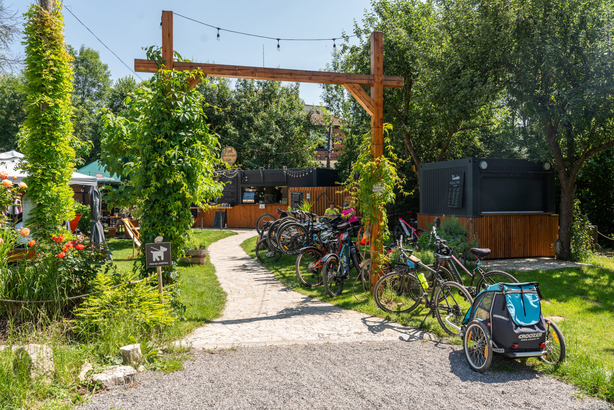 The Garden Bistro Srbsko
