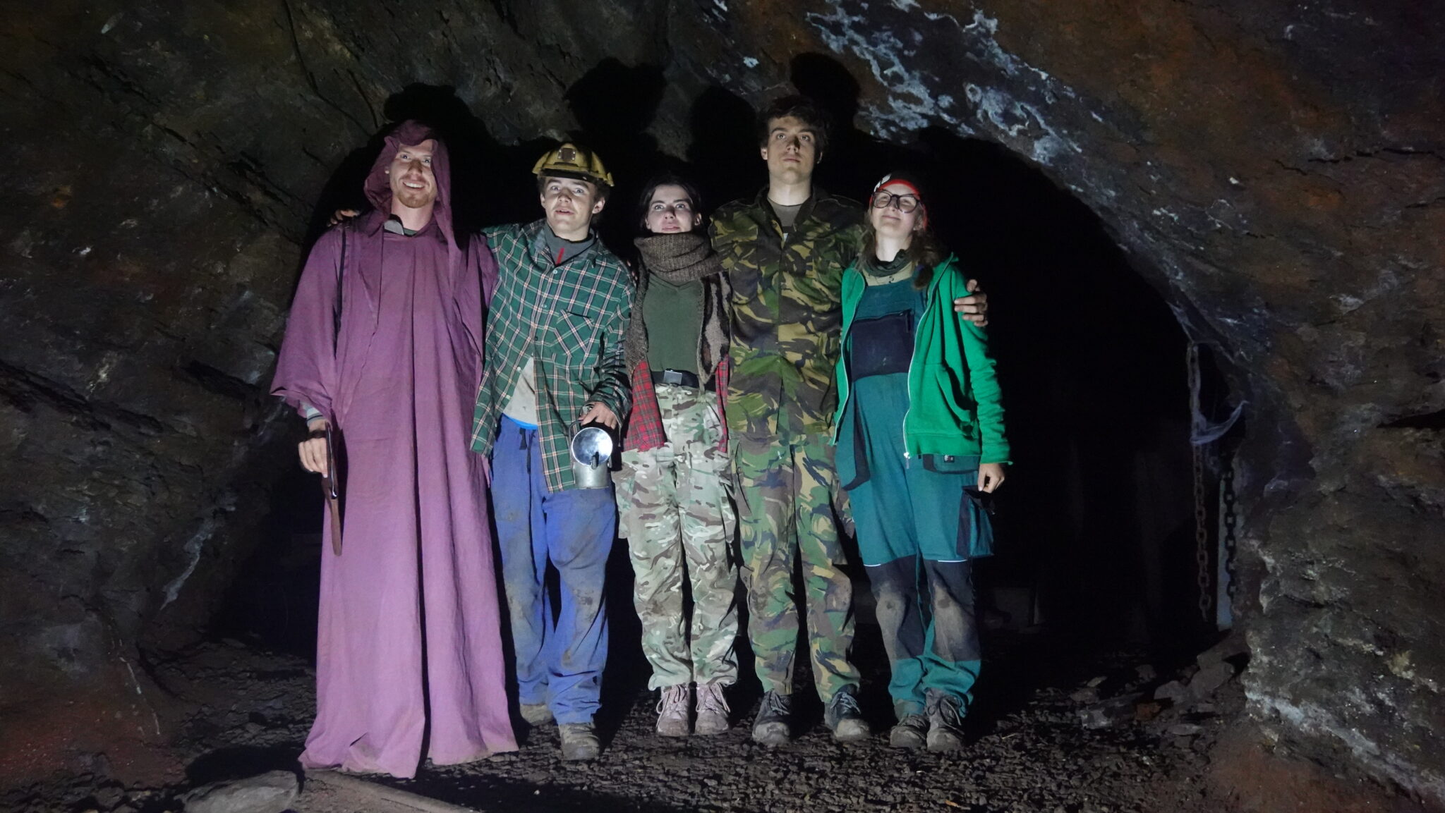 Divadelní představení: Hagenovy pověsti a&nbsp;prohlídky
